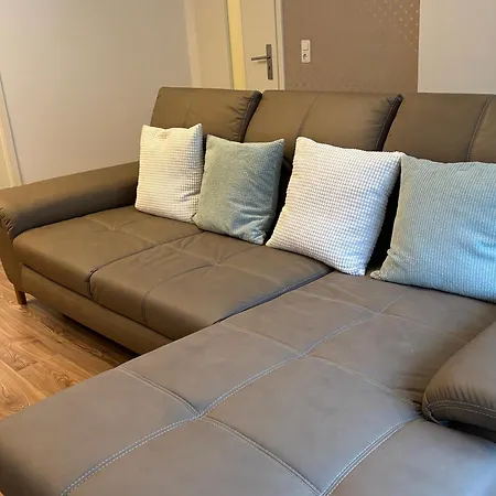 Familienwohnung Rosengarten- Damaschke Strasse * Halle (Saale)