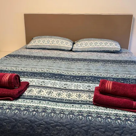 Familienwohnung Rosengarten- Damaschke Strasse *