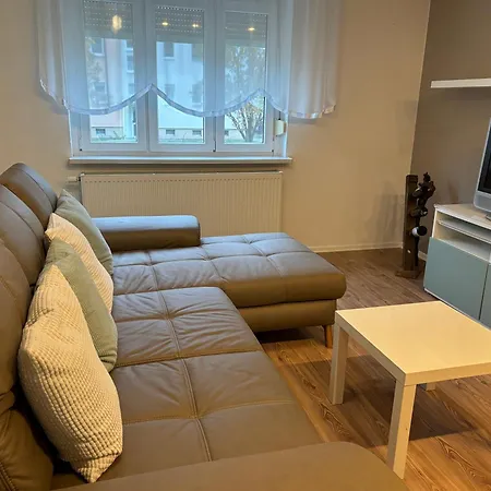 Familienwohnung Rosengarten- Damaschke Strasse Apartment Halle (Saale)